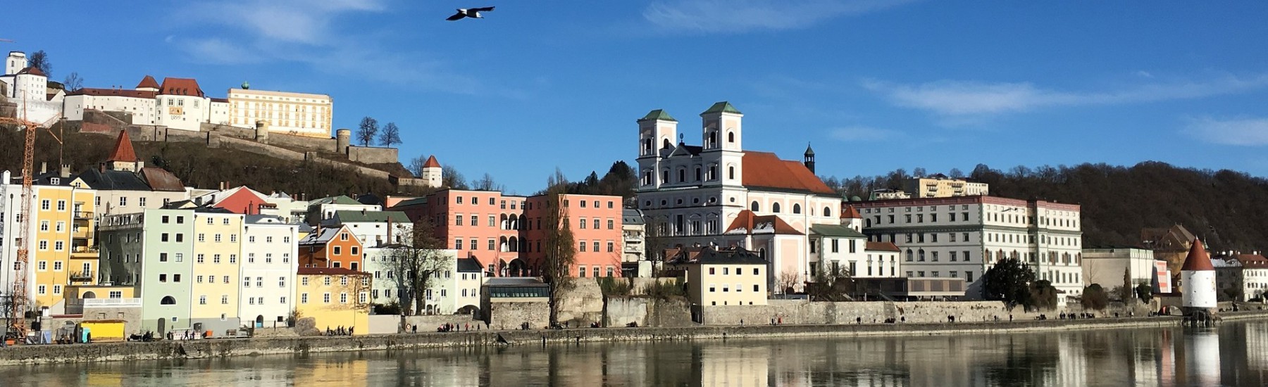 Passau aan de oever